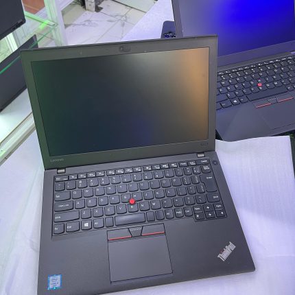 -Lenovo ThinkPad x260