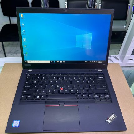 Lenovo ThinkPad T490 14-inches FHD TouchScreen Business Laptop with 8TH Gen Intel Quad-Core i7-8665U, 16GB DDR4 RAM, 512GB SSD